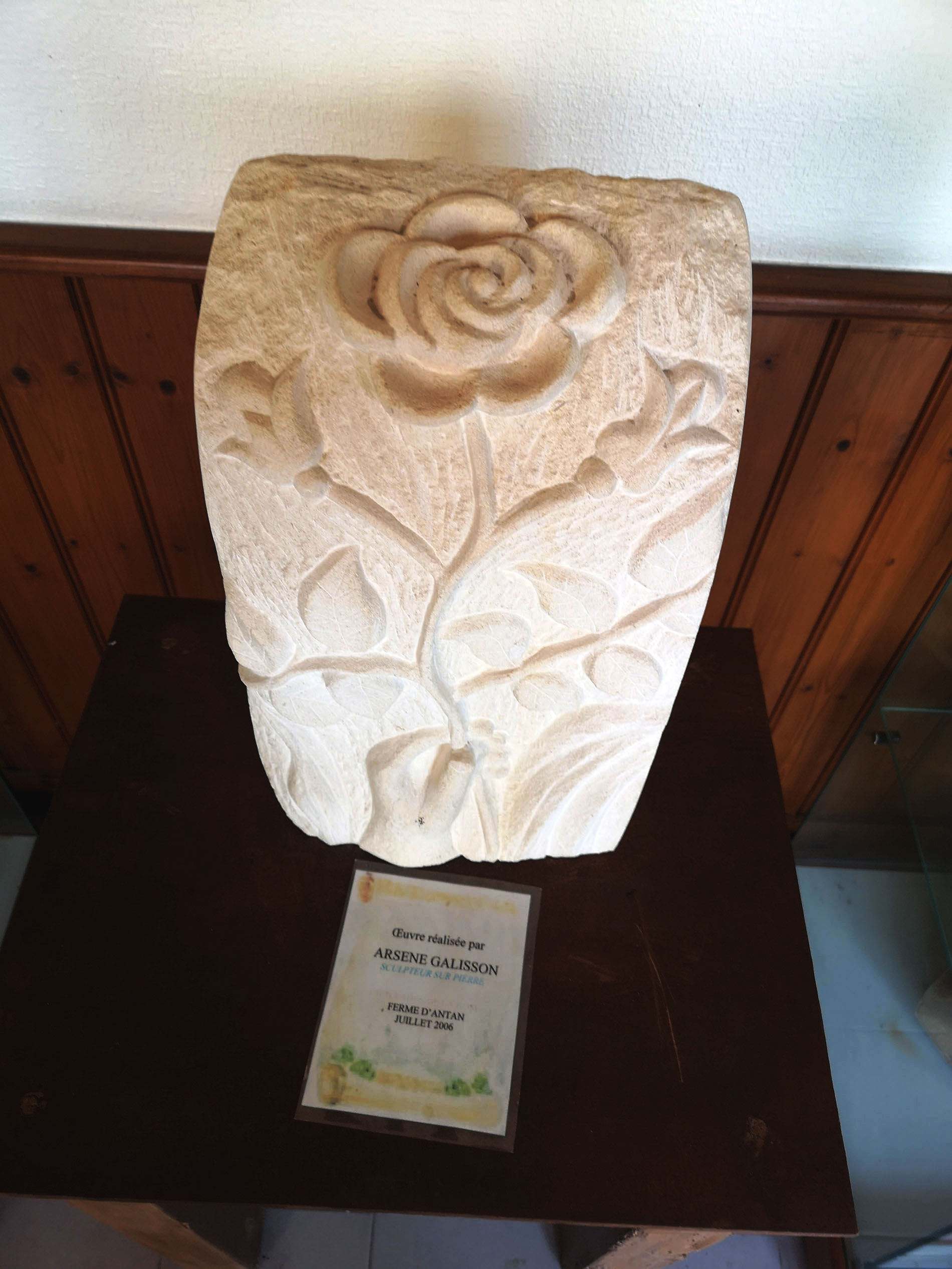 Rose sculpture